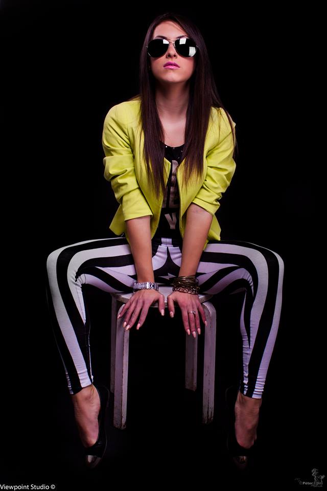 1235325_577237418980143_1352501603_n