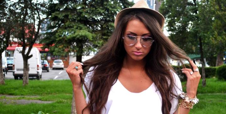 1235422_577341975636354_22775287_n