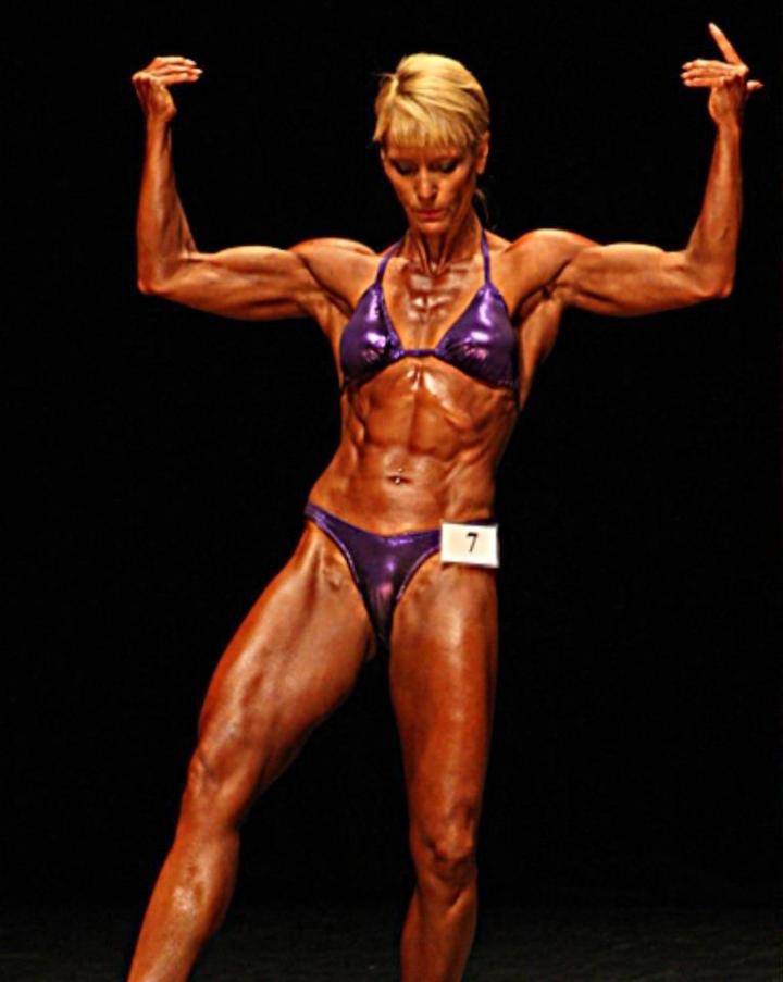 524988_4699593448907_711252060_n