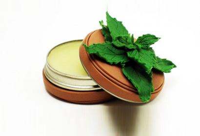 diy-lip-balm-make-it-yourself