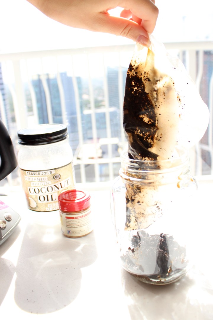 DIY COFFEE SCRUB