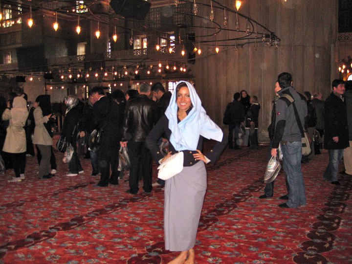 blue mosque women cover up