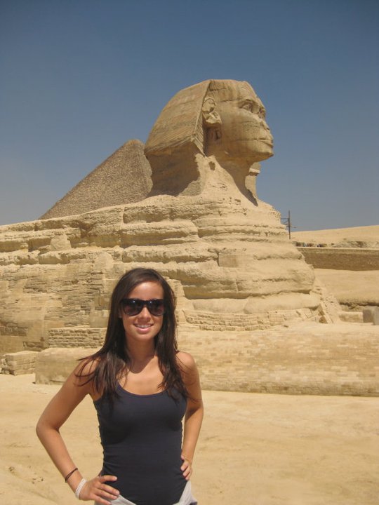 egypt sphinx women travling
