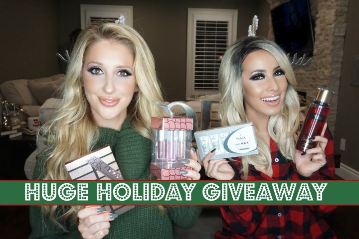 Lady Code’s Holiday Giveaway with Raven&nbsp;Reed!