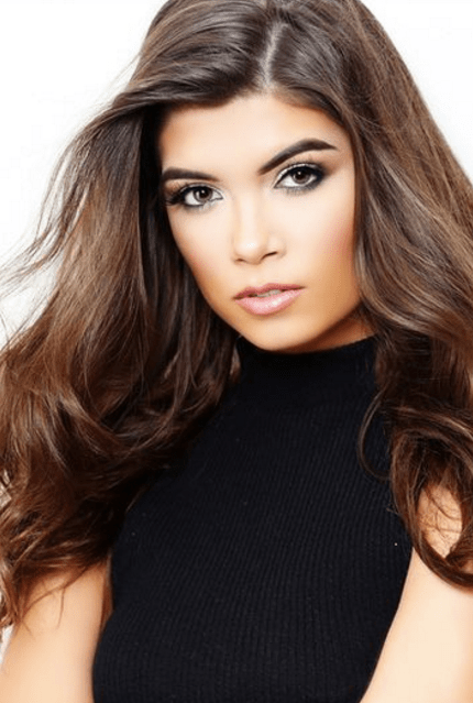 claire wright head shot