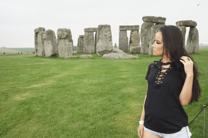 stonehenge-travel-blog