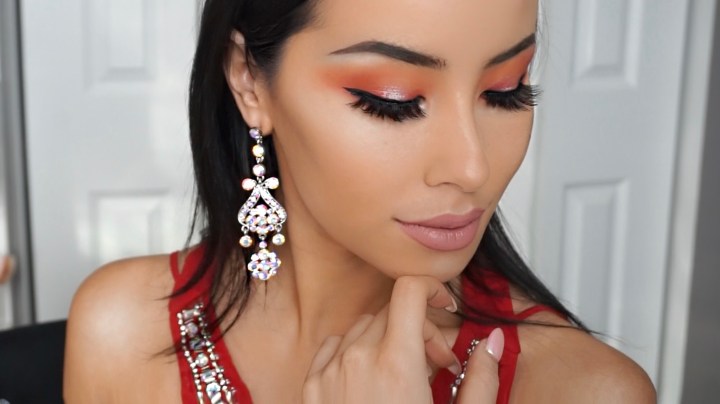 EASY HOLIDAY EYE&nbsp;MAKEUP